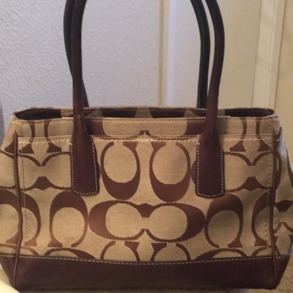 Shoulder Bag - Picture 2 of 5